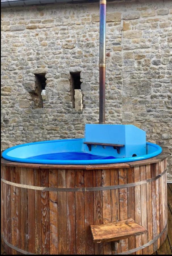 Вилла Le Vieux Moulin Thaon Экстерьер фото